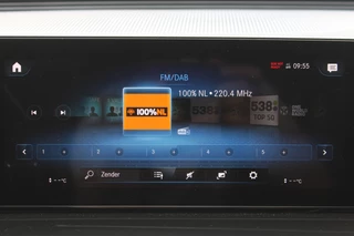 Mercedes-Benz EQC 2022 - 400 4MATIC 80kWh AMG LINE <<MAGNO GREY>> SCHUIFDAK MEMORY HEAD-UP 360-CAMERA TREKHAAK 20'' bild 22