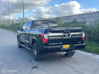 Nissan Titan 2016 - XD 5.0 V8 Cummins TD Platinum Reserve obrazek 9