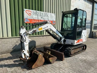 Bobcat 2000 - 325 image 2 thumbnail