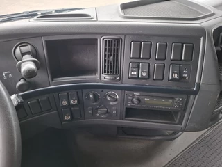 Volvo FH 2013 - 13.420 / ONLY:698735 KM / AIRCO / GOOD CONDITION / AUTOMATIC / EURO-5 / 2013 imagem 17
