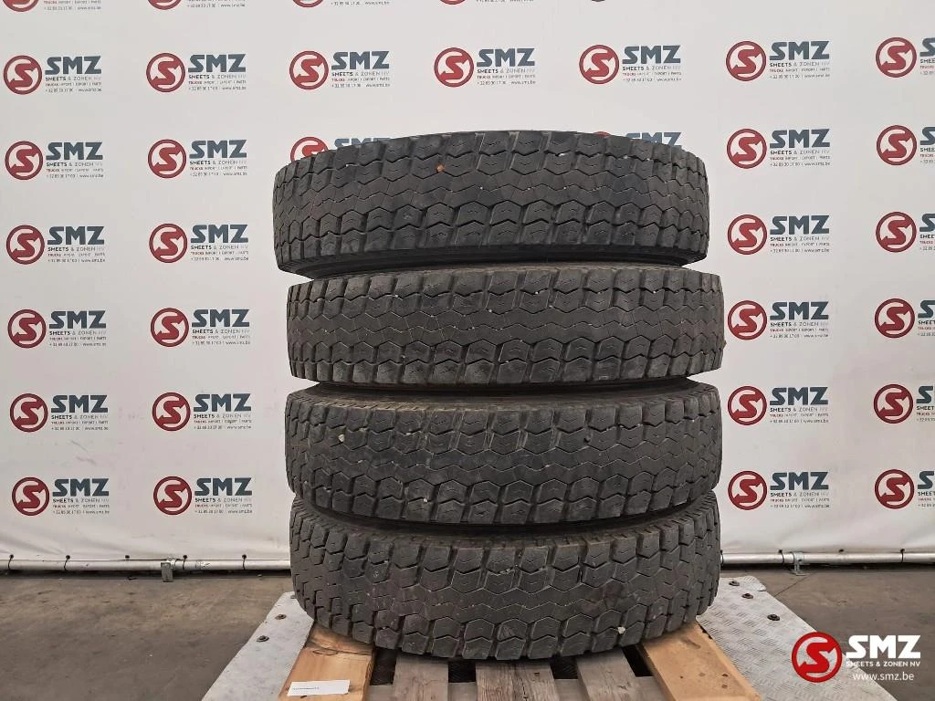 Diversen - Occ vrachtwagenband 10R22.5 144/142M Giti afbeelding 1