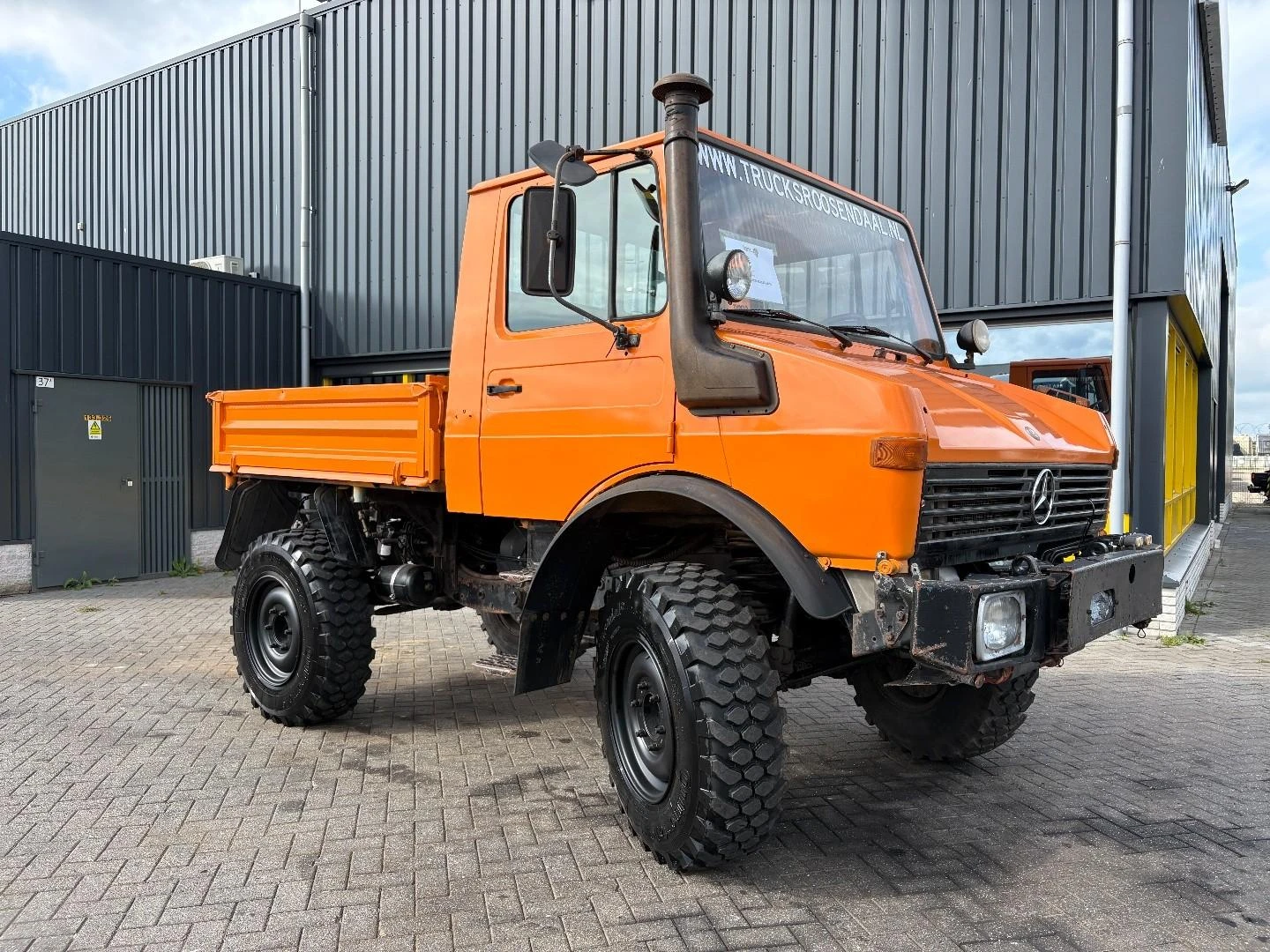 UNIMOG 424 1977 afbeelding 1