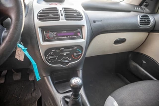 Peugeot 206 2005 - SW image 9