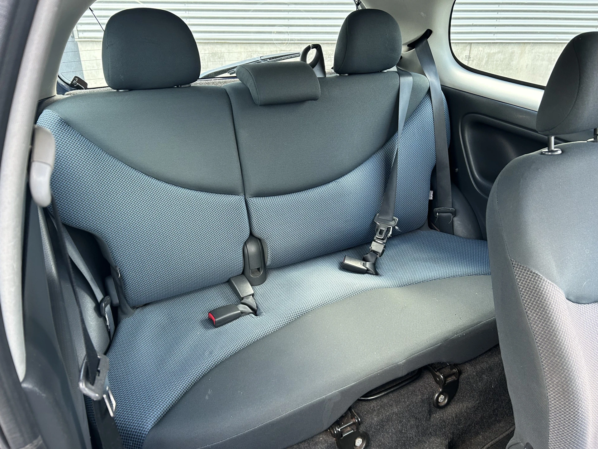 Toyota Yaris 2005 - 1.3 VVT-i S-Line afbeelding 9