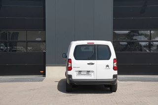 Citroën Berlingo 2024 - 1.5 BlueHDI Club 100pk - Cruise - Airco - Bluetooth - Vloerplaat - Rijklaar obrazek 6