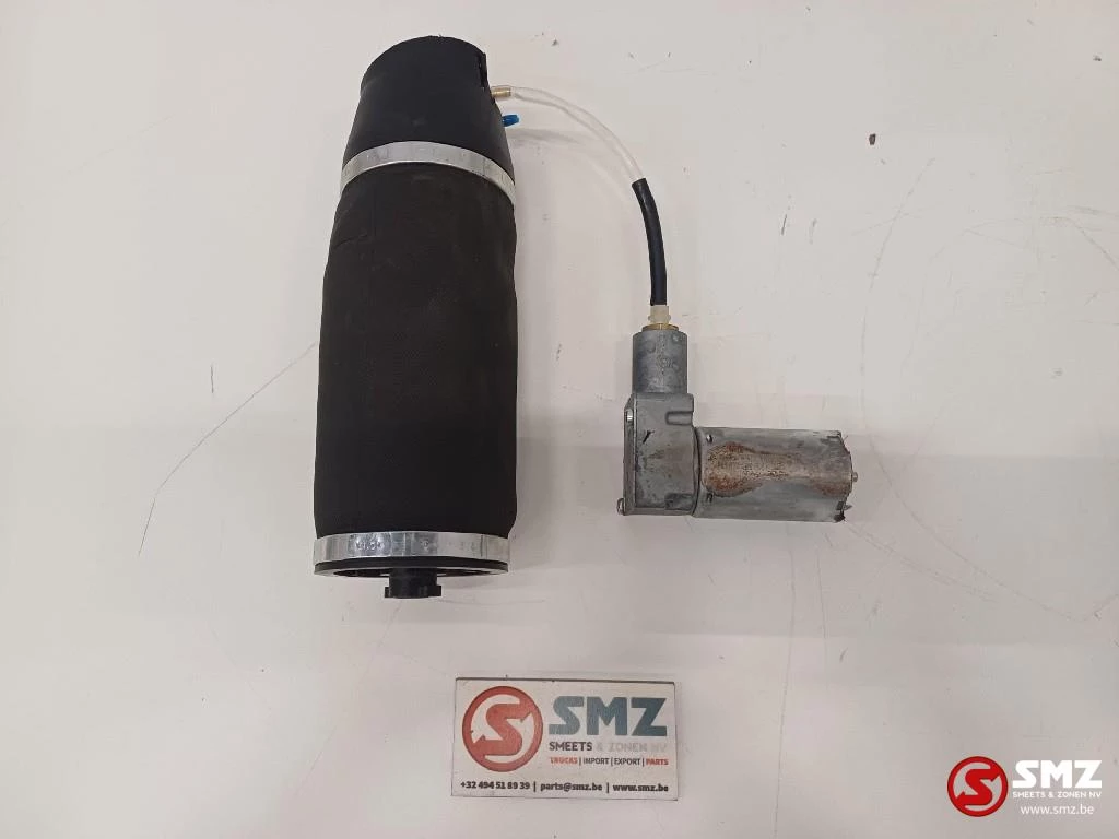 Caterpillar 2022 - Airbag spring Caterpillar obrázek 1
