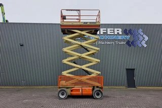 JLG 2011 - M4069 Hybrid, 14.2m Working Height, 360kg Capacity image 2 miniature