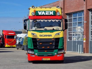 Scania S 2019 - S580 Highline - Full spec - Show truck - BUFFL interior - Retarder - Full air - Night clima zdjecie 2