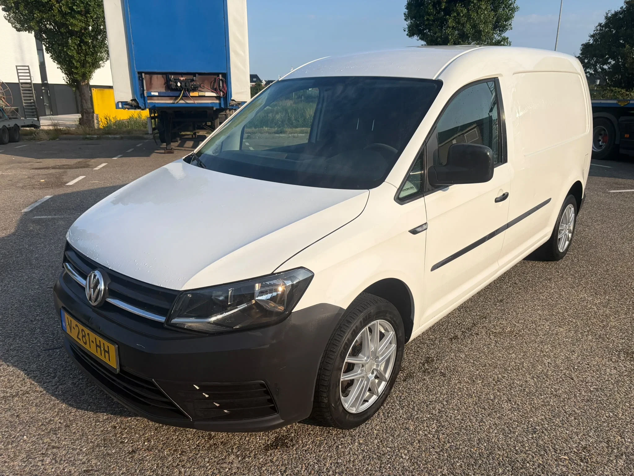Volkswagen Caddy 2015 - 1.6TDI Maxi Airco 187000KM image 1