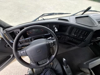 Volvo FH 2013 - 13.420 / ONLY:698735 KM / AIRCO / GOOD CONDITION / AUTOMATIC / EURO-5 / 2013 imagem 12