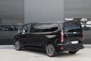 Ford Tourneo Custom 2024 - 320 2.0 TDCI L2H1 Titanium X DC 170pk - Adaptive Cruise - LED - Blind Spot - Leder - Navigatie - 360 Camera - Trekhaak - Rijklaar obrazek 9