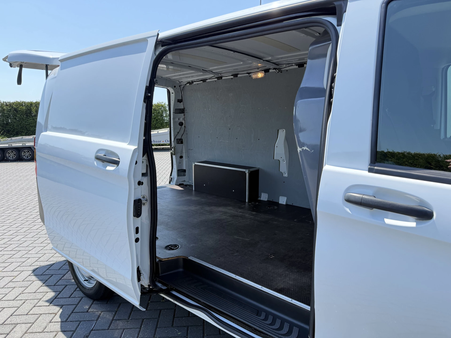 Mercedes-Benz Vito 2021 - 110 CDI E6 MB / L3H1 / ORIG. NL / AIRCO / CAMERA / ACHTERKLEP / 3-ZITS Bild 9