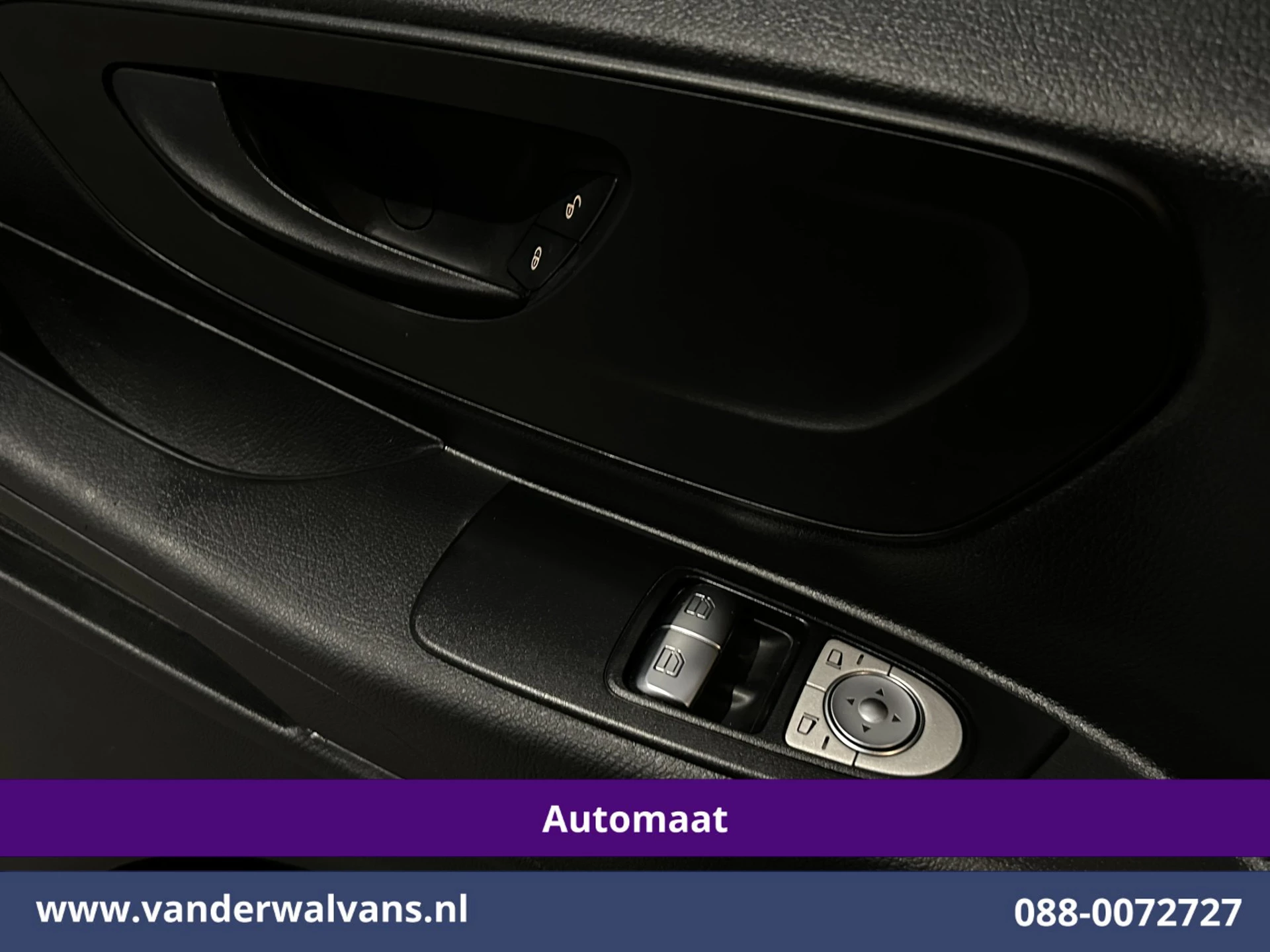 Mercedes-Benz Vito 2021 - 114 CDI 136pk 9G-Tronic Automaat L2H1 Euro6 Airco | Camera | Navigatie | Imperiaal | 2500kg Trekhaak | Apple Carplay image 19