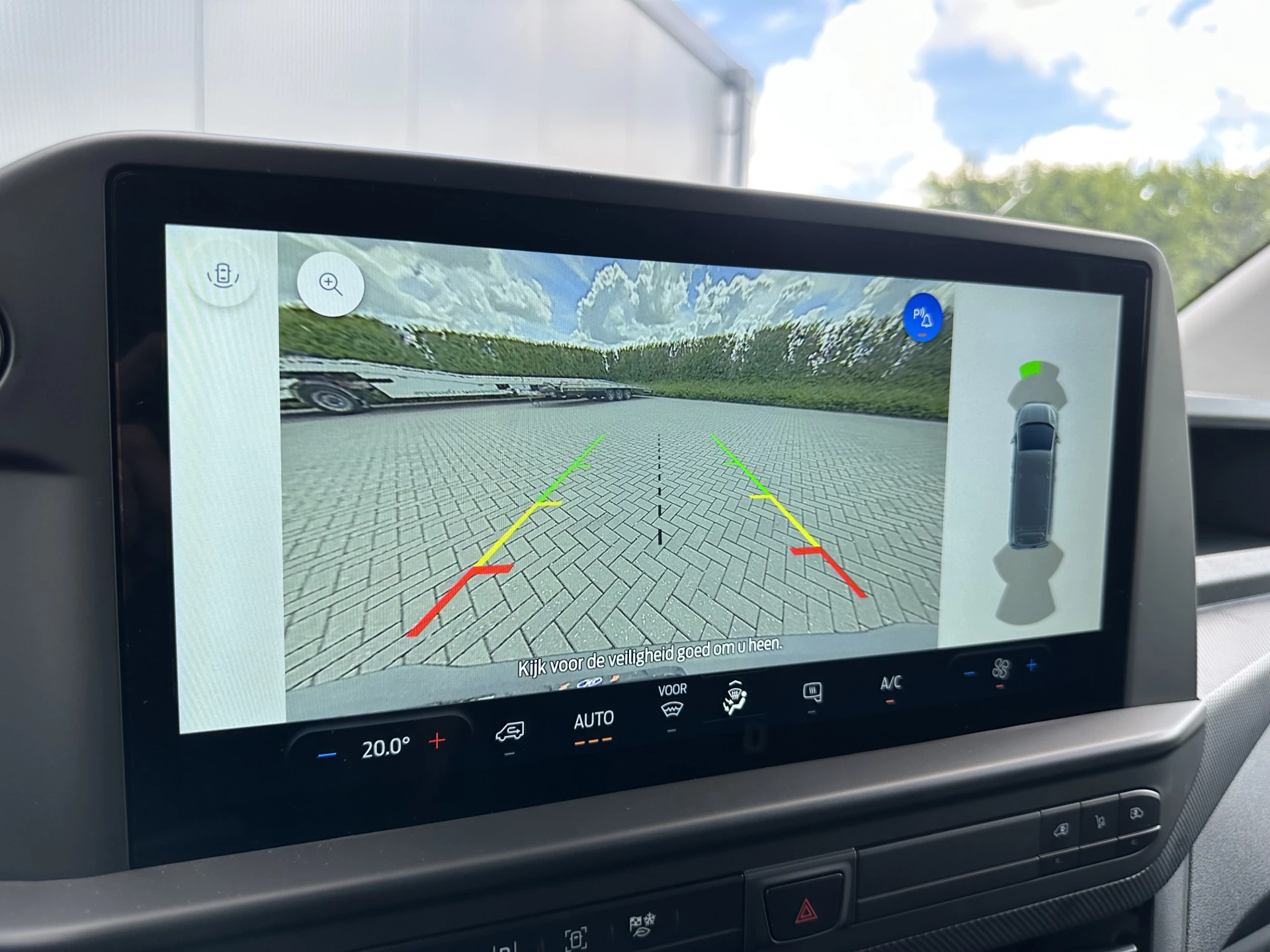 Ford E-Transit Custom 2026 - 71 kWh FULL ELECTRIC / L2H1 / ** NIEUW ** / 2.057 KM / 2x ELEKTRISCHE SCHUIFDEUREN / CAMERA / ECC / CRUISE / CARPLAY zdjęcie 13