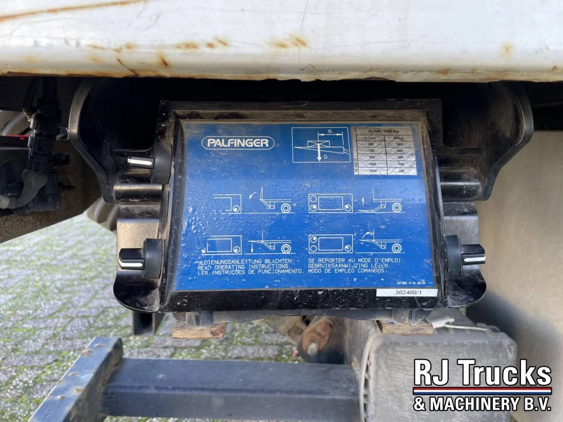 Iveco Eurocargo 2016 - 75E21 - 4x2 | Palfinger | PTO | Xenon | Airco | Manual image 11