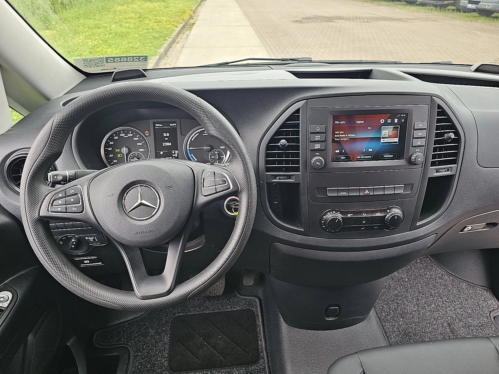 Mercedes-Benz eVito 2024 Bild 8