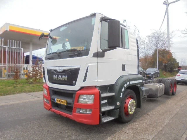 MAN TGS 2016 - 23.400 LL.U 6X2 afbeelding 1