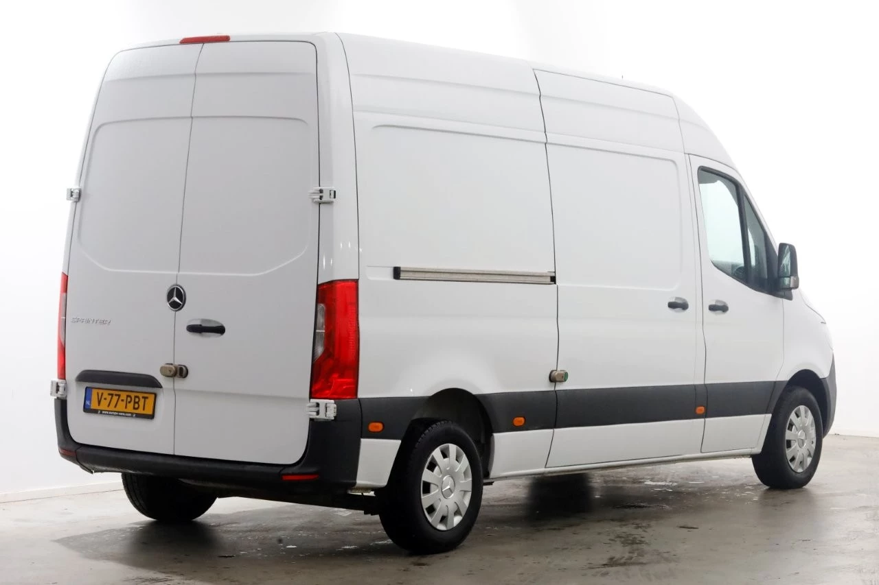Mercedes-Benz Sprinter 2023 - 311 CDI 115pk L2H2 Airco/CarPlay 10-2023 zdjęcie 2