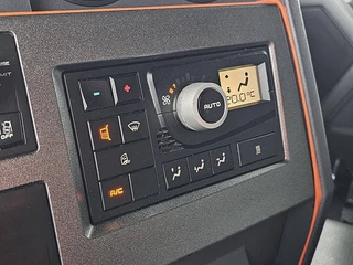 Renault N/A 2016 - T 460 image 11