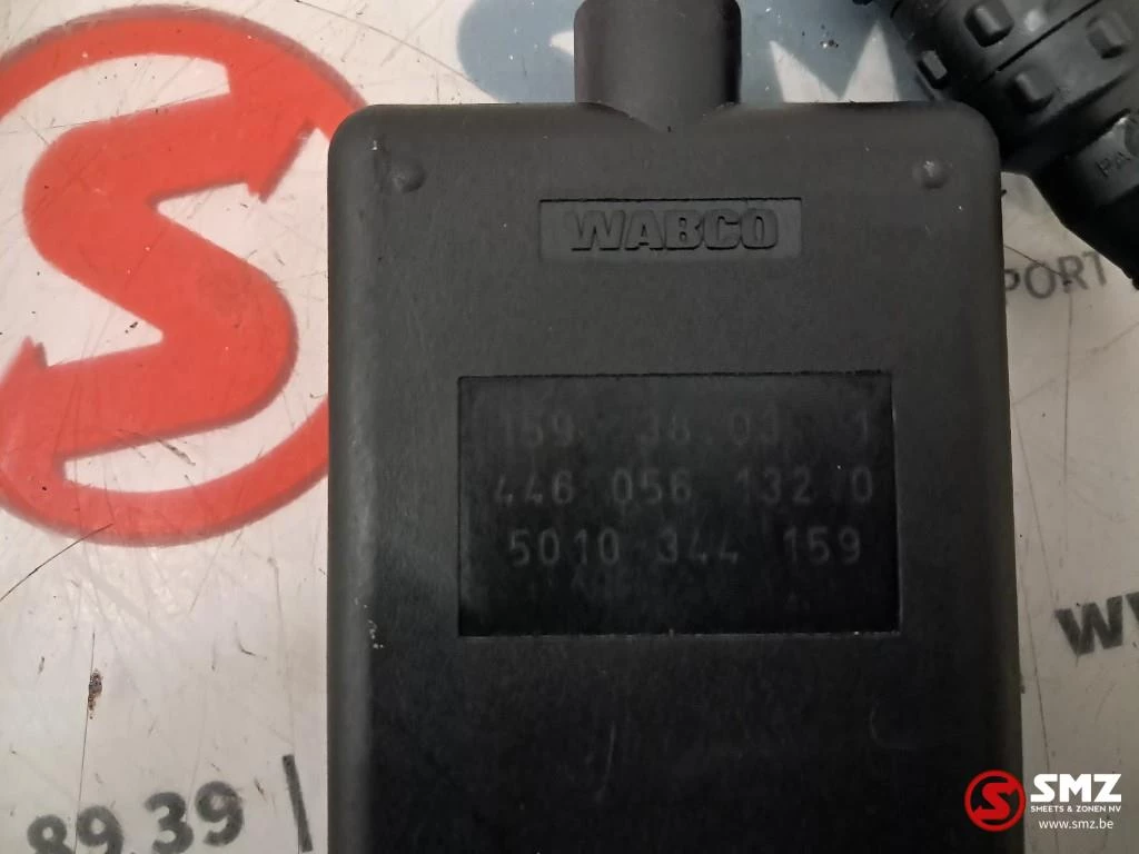 Renault 2004 - Occ ECAS afstandsbediening luchtvering Renault Bild 4