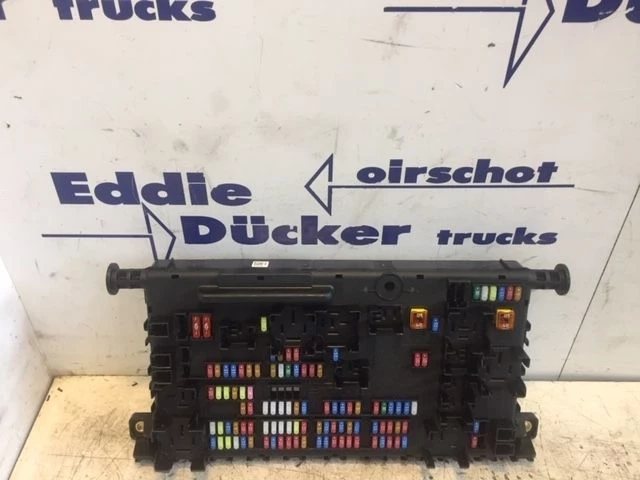 DAF 2019 - 2150895 PRINTPLAAT CF/XF EURO 6 obrázek 1