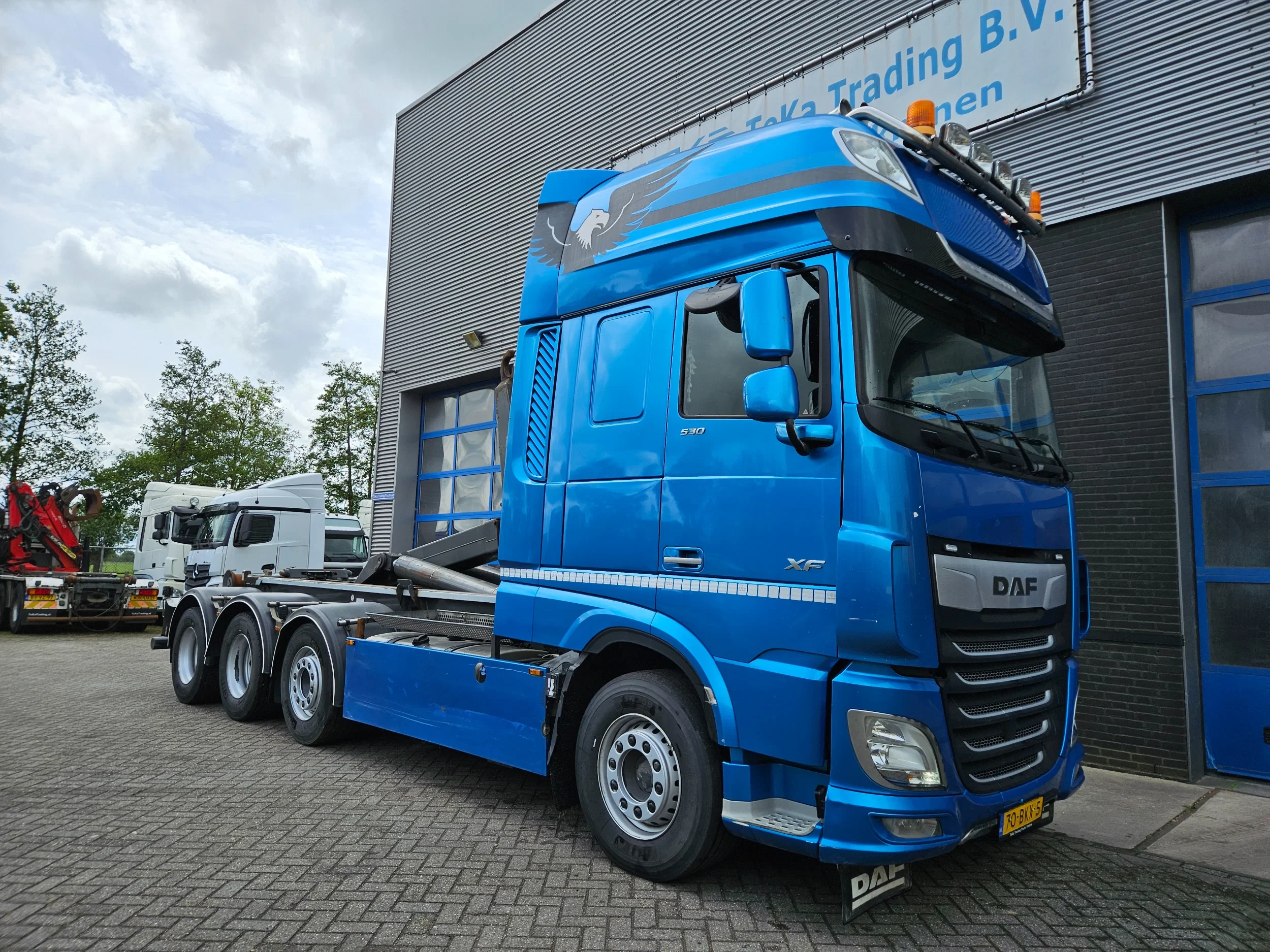 DAF XF 530 2018 - 8X2 Haakarm VDL 25 ton afbeelding 7