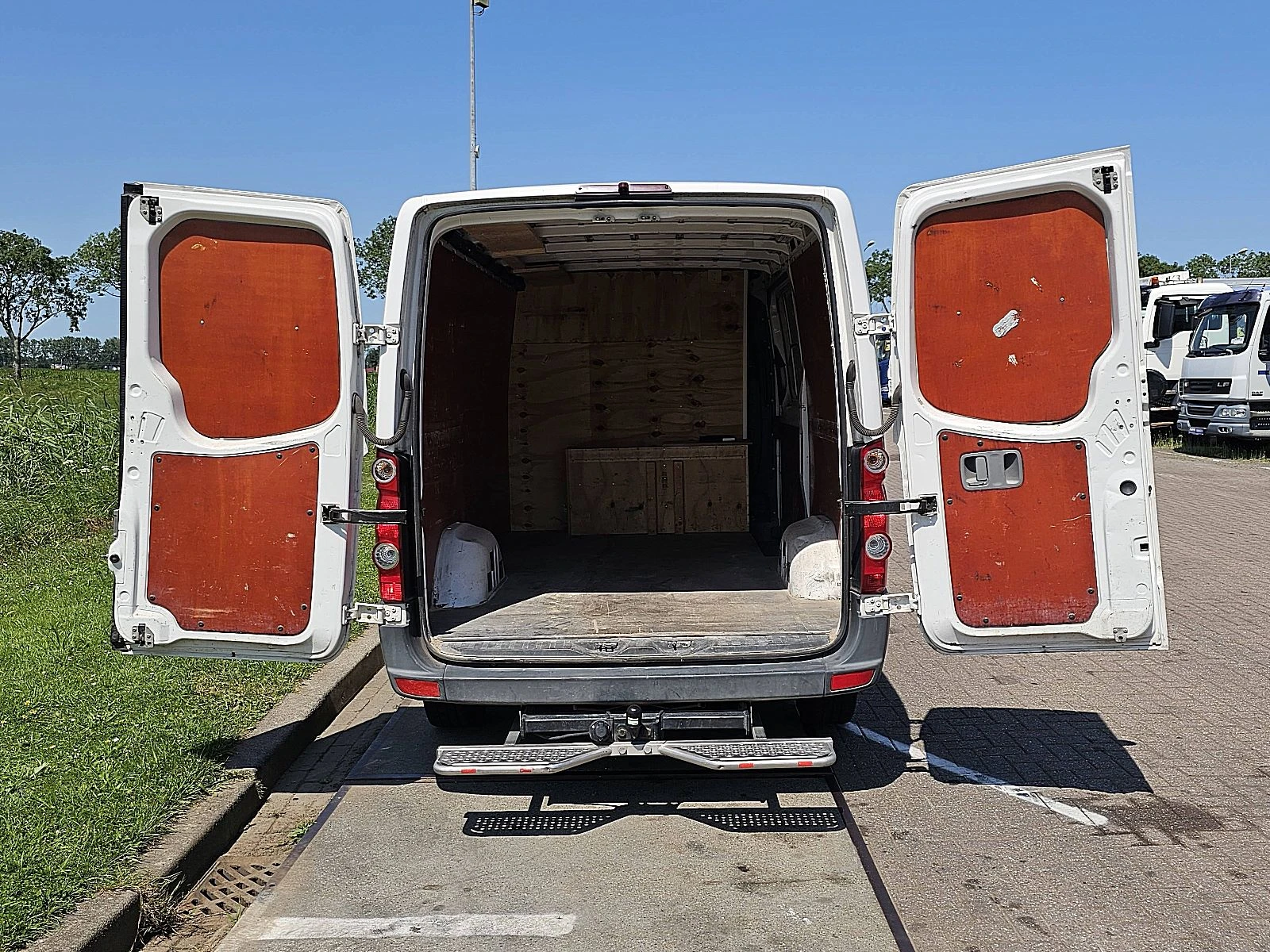 Volkswagen Crafter 2014 - 35 2.0TDI Bild 10