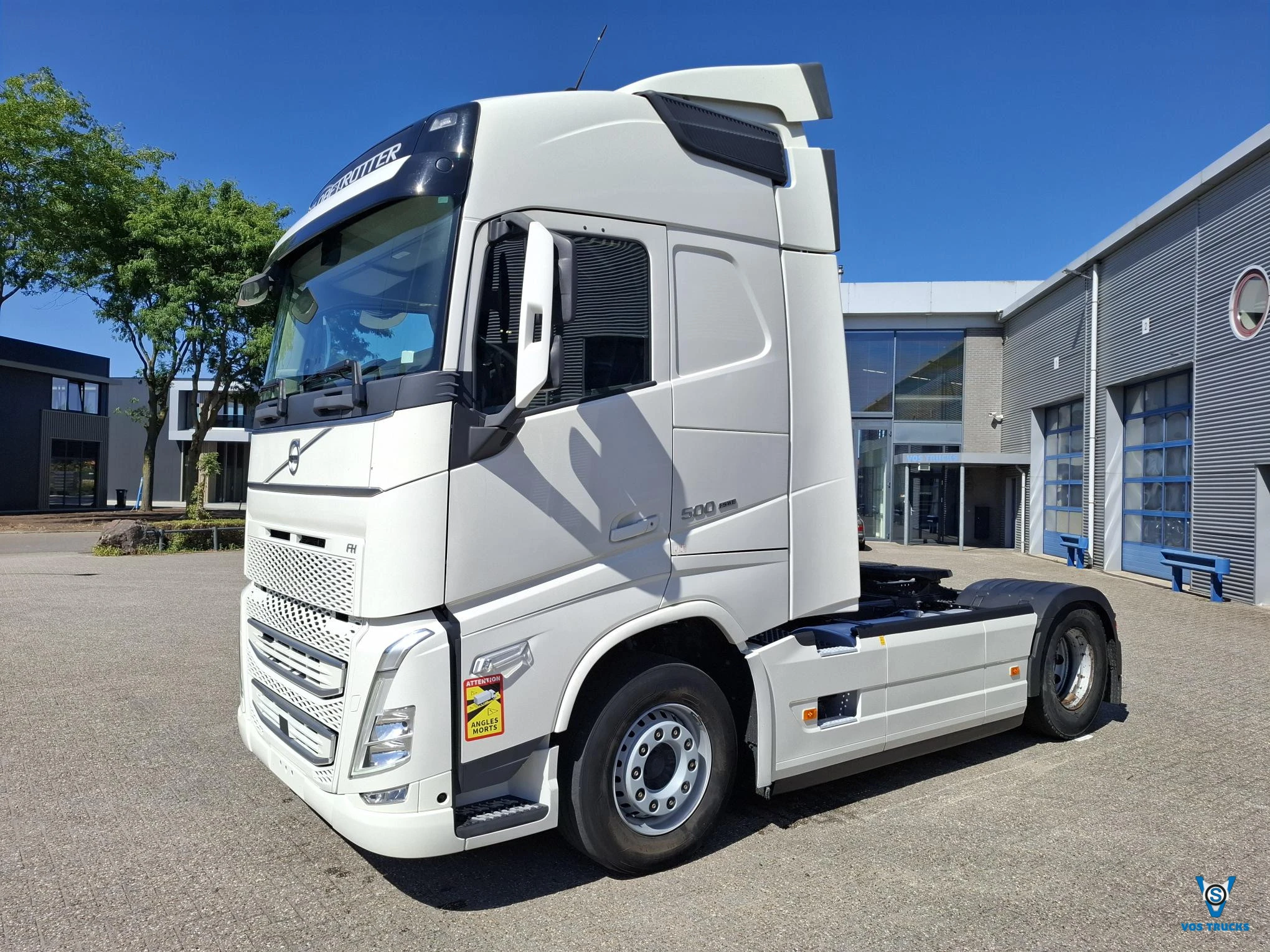 Volvo FH 2021 - FH5-500 / VEB+ / 566009 KM / I-PARKCOOL / NB CHASSIS / DOUBLE TANK / FULL-SPOILER / 2XBED / FRIDGE / LWDS / AUTOMATIC / EURO-6 / 2021 afbeelding 1