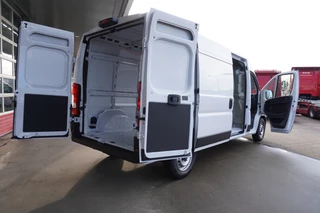 Citroën Jumper 2024 - 335 2.2 BlueHDi 180PK L3H2 Automaat obrazek 5