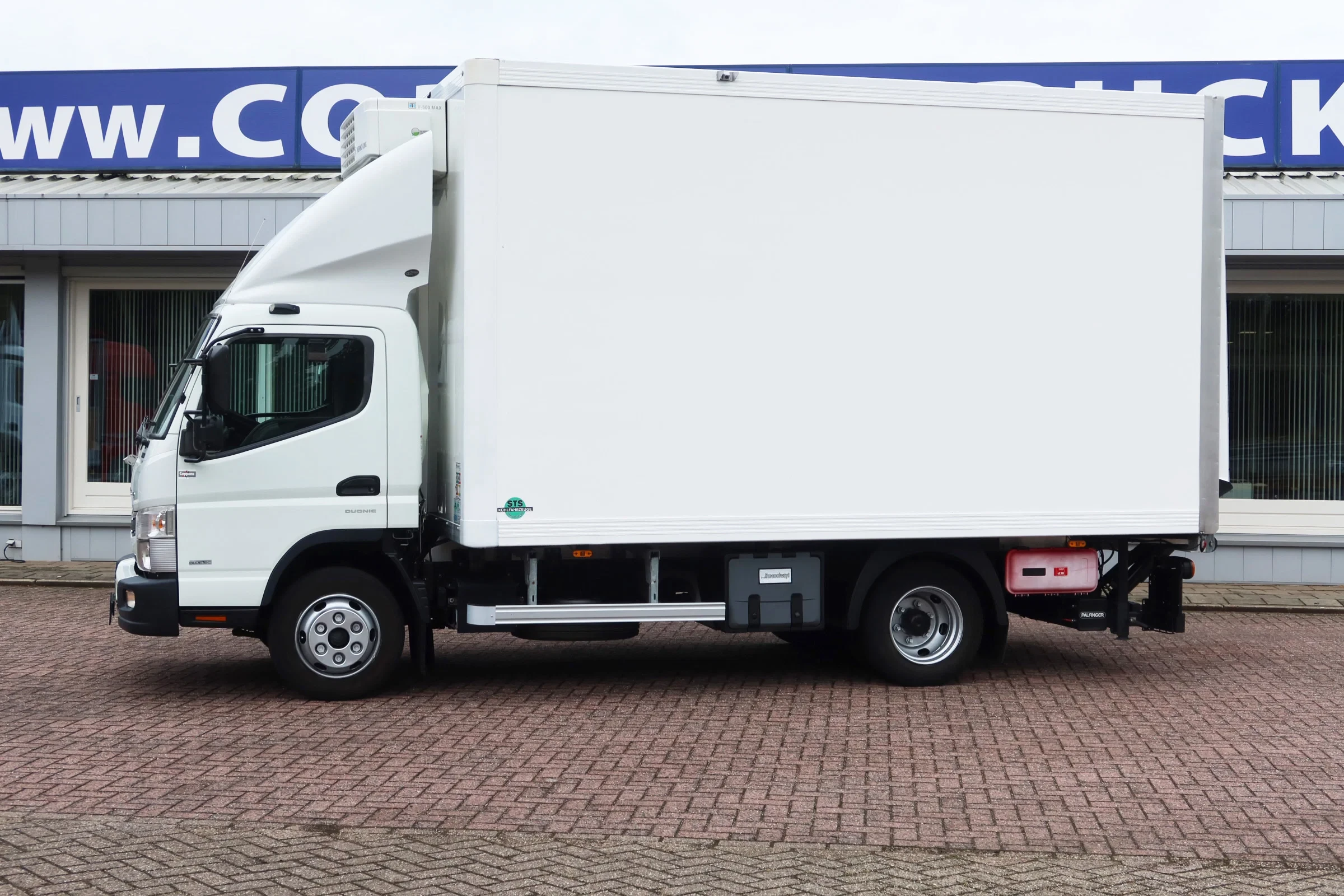 FUSO Canter 2020 - 9 C 18 Thermoking V500 Max+ Palfinger 1500kg klep obrázek 17