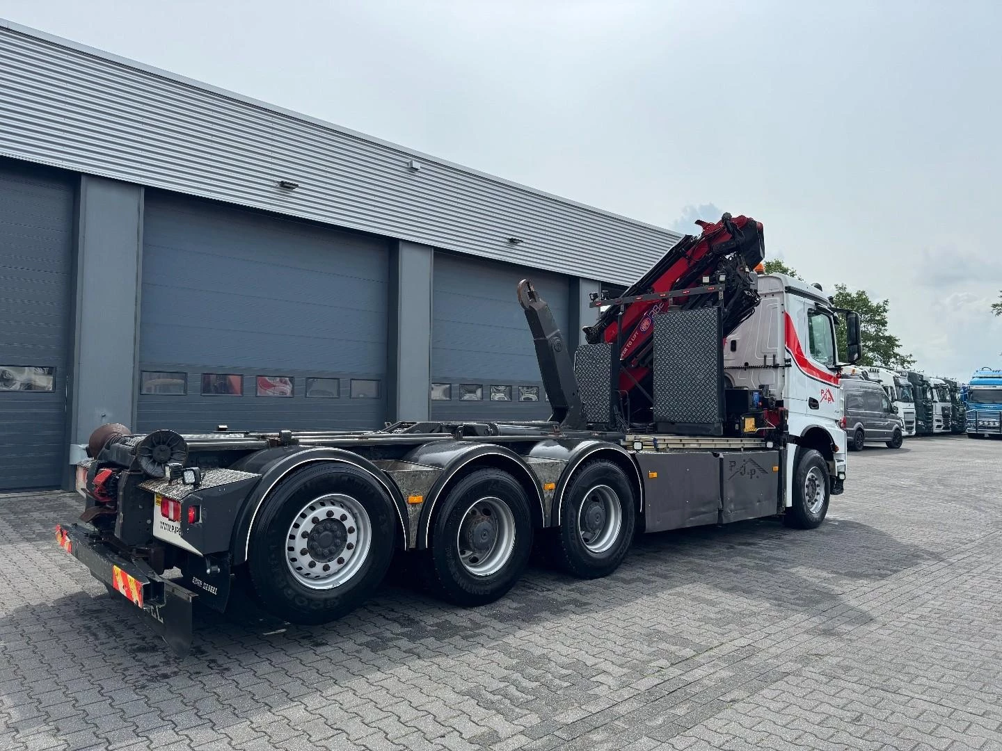 Mercedes-Benz Arocs 3251 8x4,hooklift,HMF 3220 k5 jib k4 ,winch 2019 afbeelding 18