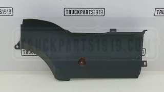 Daimler Daimler - Body & Chassis Parts Afdekkap Li. MB zdjecie 1