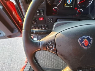 Scania P 2015 - P280 / CURTAIN SAILS / PLATFORM / FRIDGE / NAVI / AUTOMATIC / EURO-6 / 2015 image 23