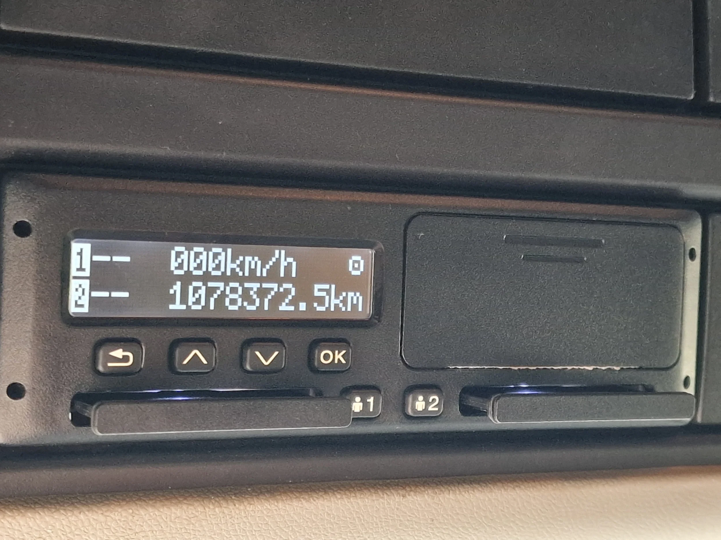 Scania R 2019 - R520 V8 NGS retarder - steel / air - navi - fridge afbeelding 18