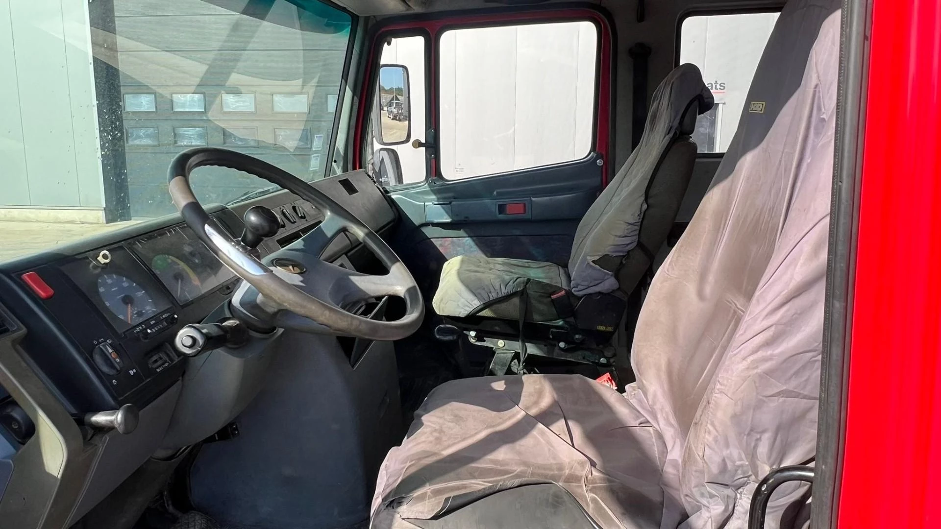 Mercedes-Benz Vario 614 1998 Bild 9