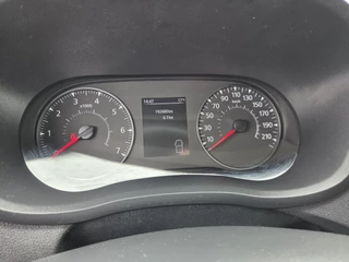 Renault Master 2023 - T35 2.3 dCi 165PK L3 Energy Meubelbak + laadklep obrazek 16