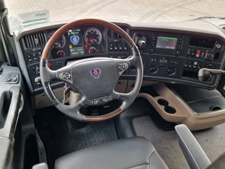 Scania R620-V8 2013 - Topline 6x2 - Retarder - Full air - Leather - 3.15 WB - Bull bar image 11