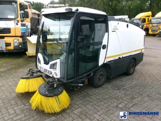Johnston C202 compact street sweeper 2018 en venta