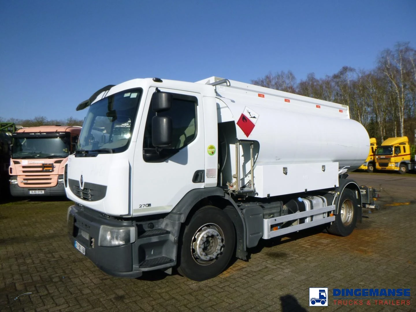 Renault 4 2013 - Premium 270 dxi 4x2 fuel tank 13.3 m3 / 4 comp imagem 1