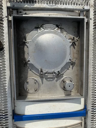 CIMC N/A 2026 - 20FT ISO, 25.050L / 1-COMP / 3 BAFFLES / T11 / 4 manholes / 5Y ADR + CSC valid until 10/2028 obrazek 21