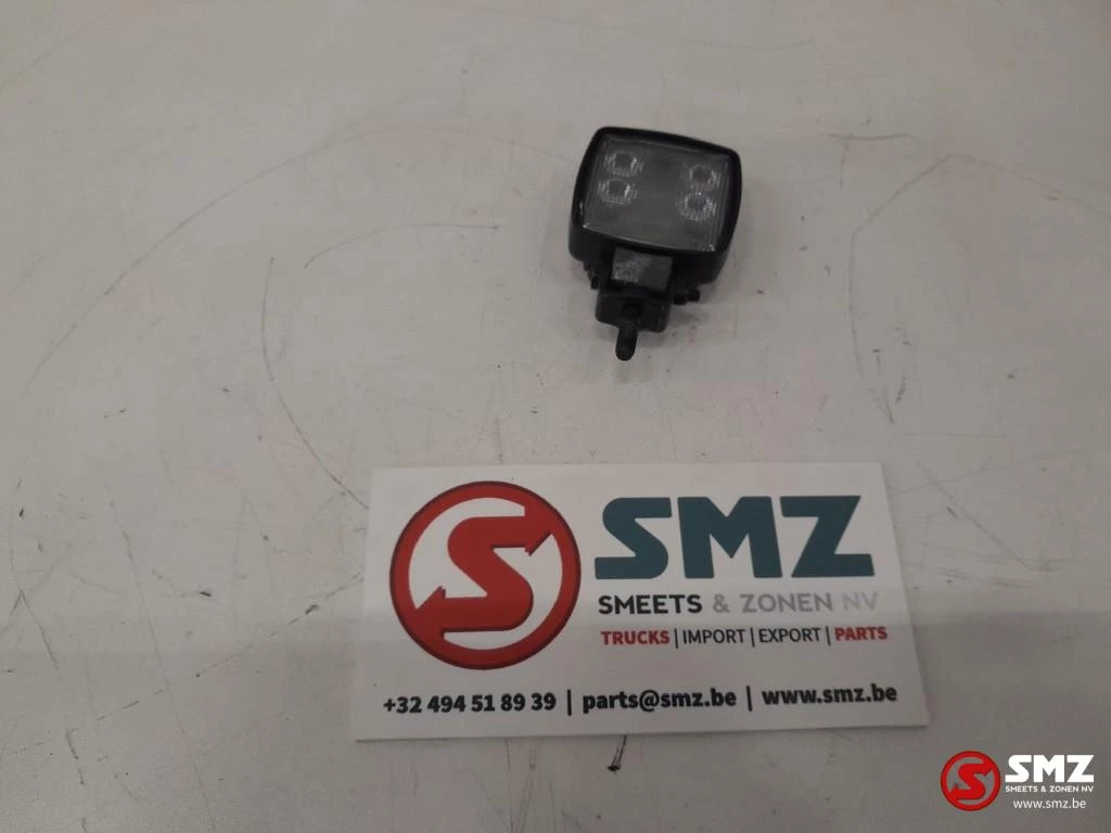 Caterpillar 2022 - Lamp GP Flood Caterpillar imagem 1