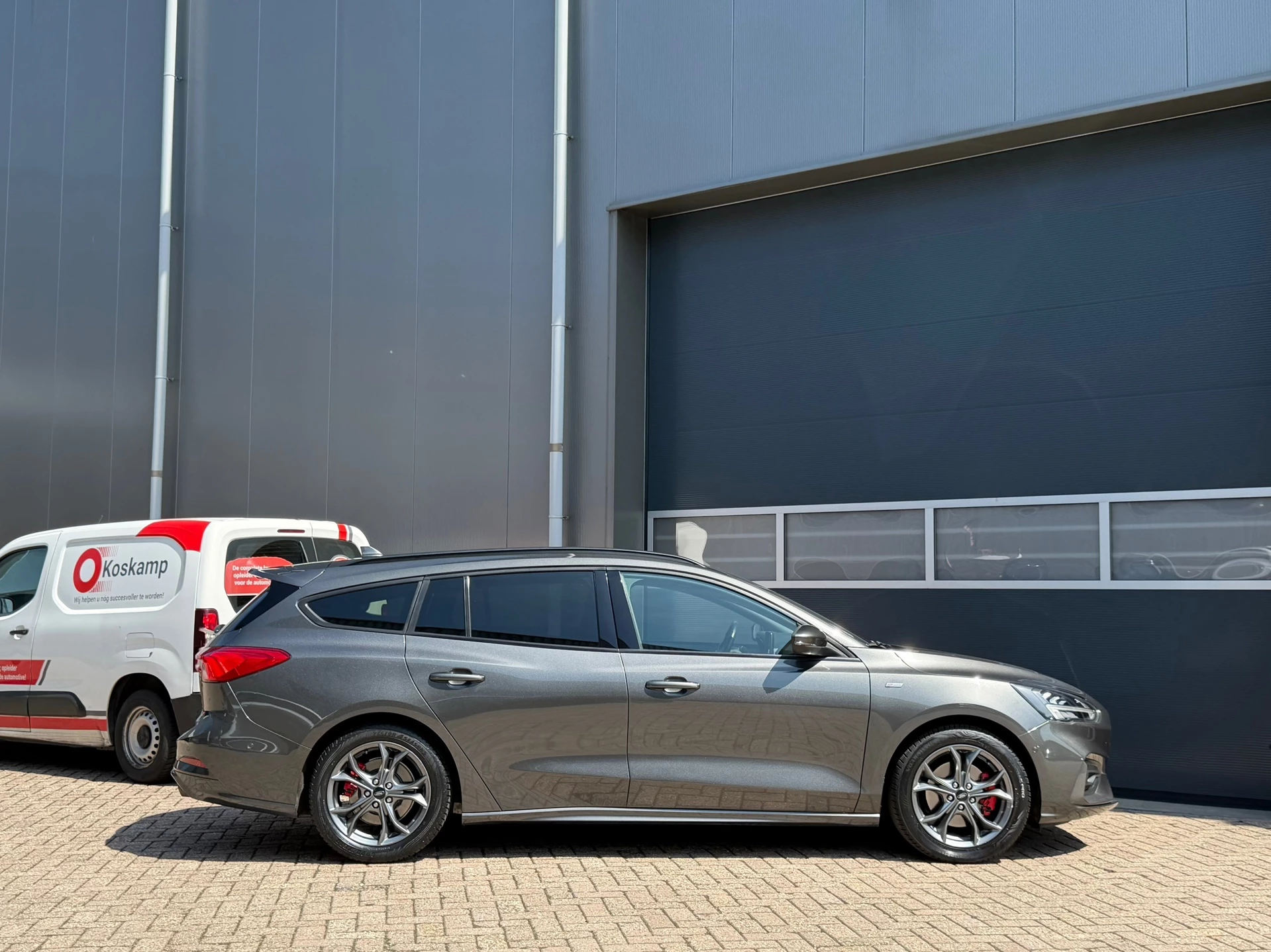 Ford Focus 2019 - Wagon 1.0 Vignale ST-Line bj.2019 Camera|Navi|Pdc|Trekhaak. afbeelding 6
