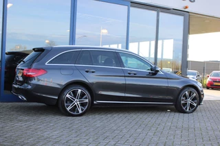 Mercedes-Benz C-Class 2020 - Estate 300e Advantage Pack DISTRONIC NAVI CAMERA 18'' bild 4