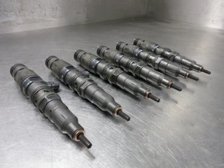 Mercedes-Benz - A 471 070 08 87 INJECTORS 1845 MP5 MODEL 2023 afbeelding 2 miniatuur