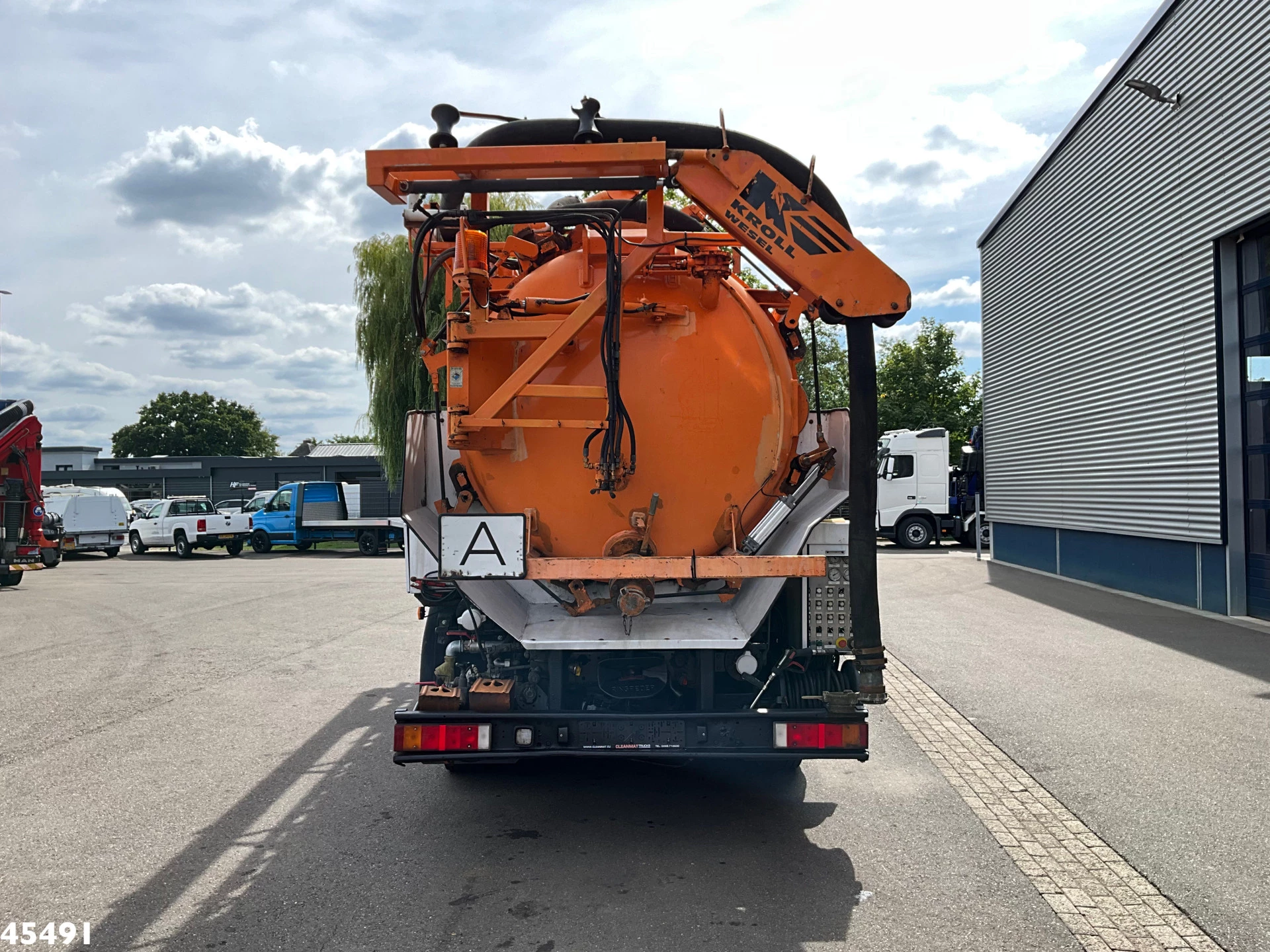 MAN 26.400 Kroll 14.5m³ kolkenzuiger Euro 2 Manual Gearbox 1998 obrázek 4