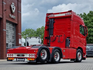 Volvo FH 2020 - 13.540 Globetrotter 6x4 - Lift axle - PTO/Hydraulic - Custom interior - Full air obrazek 7