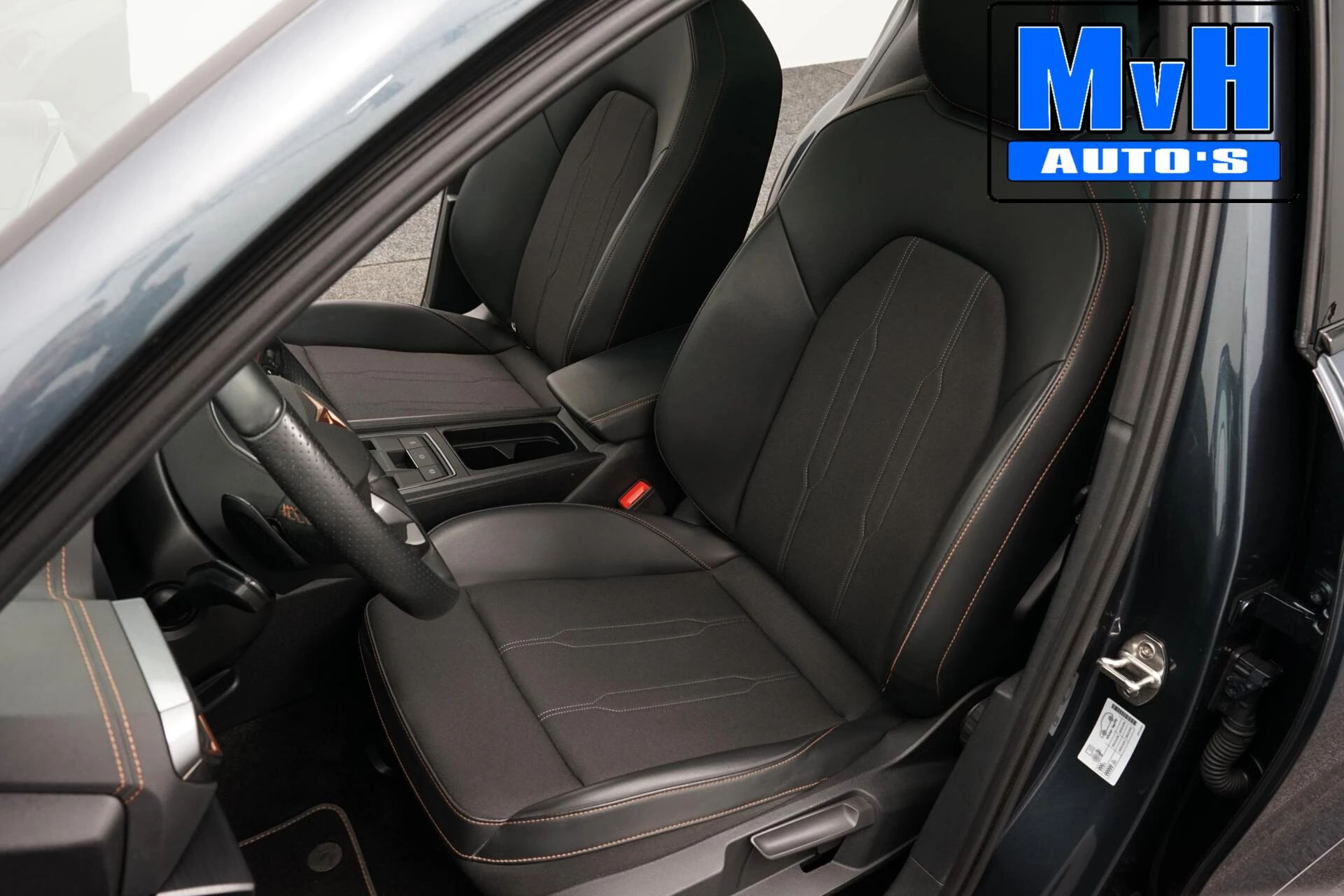CUPRA Formentor 2024 - 1.4 PHEV|PANO|STUUR.VERW|CAM|ACC|LED|SOH98% afbeelding 3