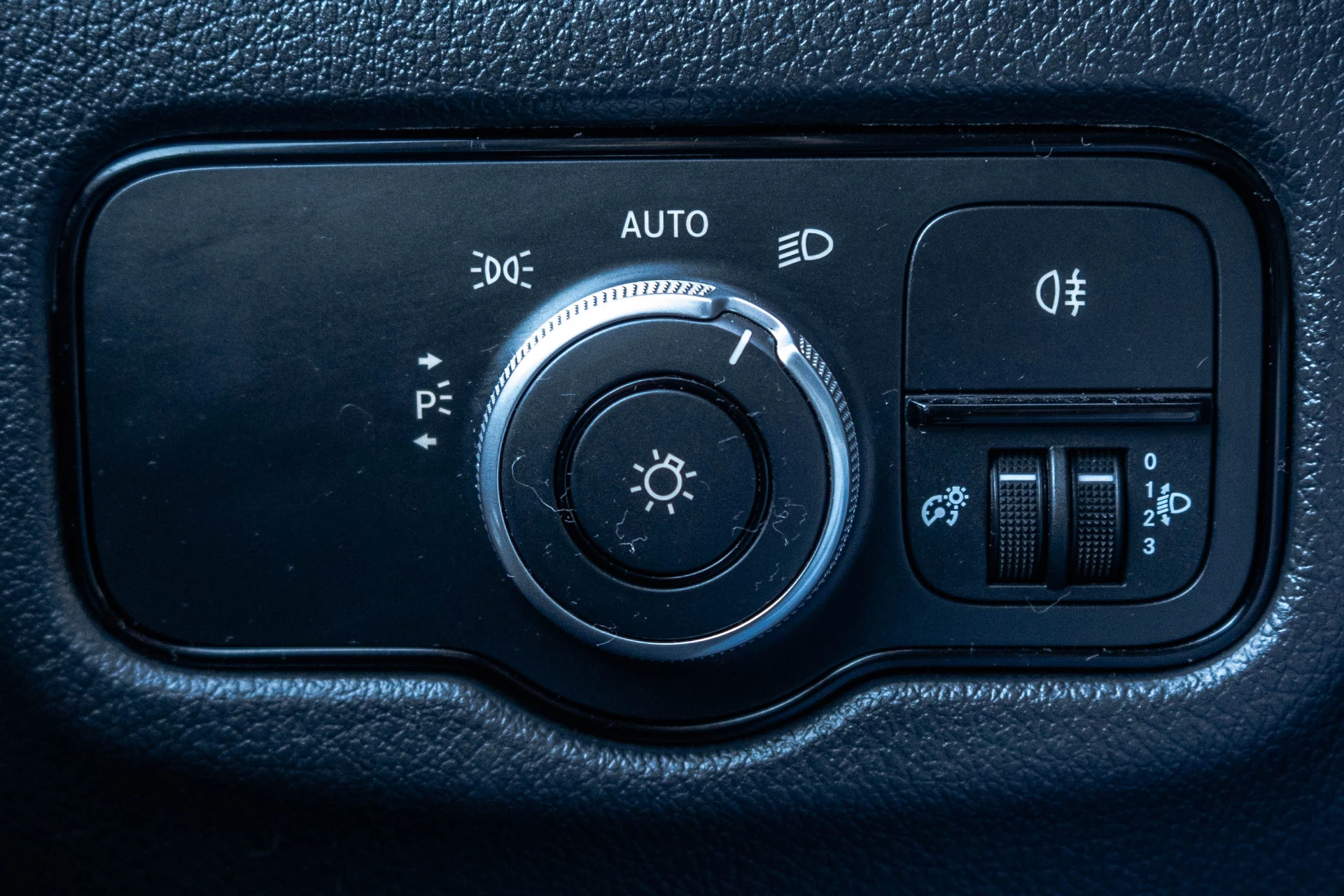 Mercedes-Benz Vito 2024 - **116 CDI L2H1 | Facelift | 163 PK | Mbux | Navi | Camera | Cruise | Carplay** image 26