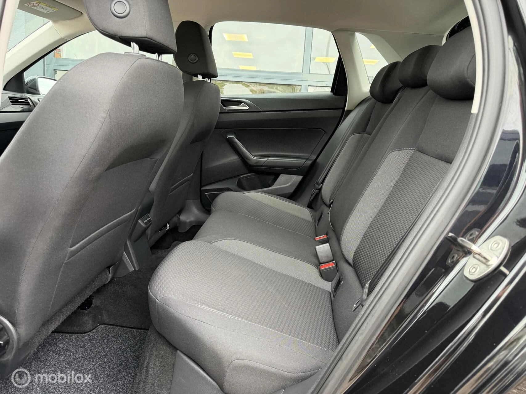 Volkswagen Polo 2021 - 1.0 TSI Life 95 PK 12-2021 Airco Lm Velgen afbeelding 11