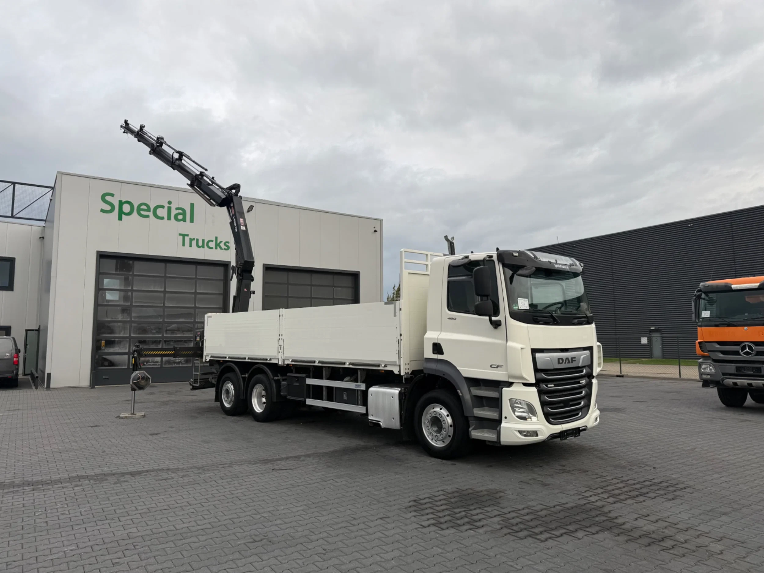 DAF CF 480 2019 - DAF CF 480 6x2 / Euro 6 / HIAB X-HiDuo 228 ES-4 / Open laadbak afbeelding 1
